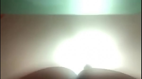 Buenisimo cuerpo acariciandose a la web cam