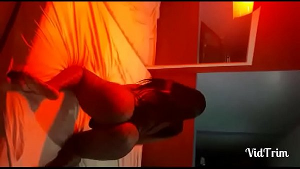 Amanda Goulart Sentando Na Rola 