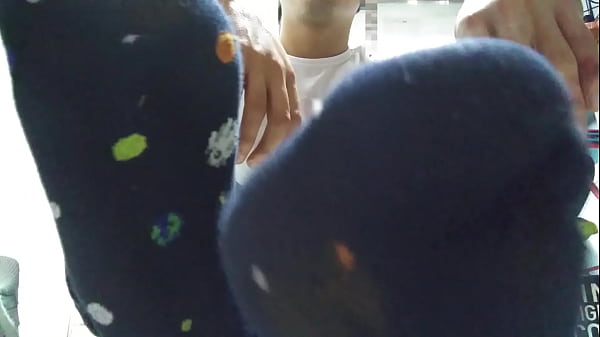 Play MP4 - Blue long socks after a long day