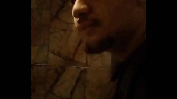 skinhead gostoso fodendo seu psicol&oacute_gico com cigarro