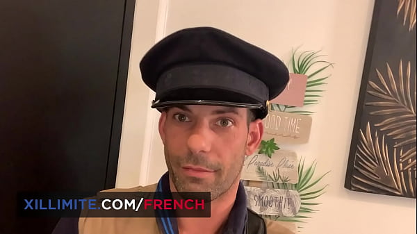 Play MP4 - The delivery guy fucks from behind Anna Polina&comma; the sex toys influencer