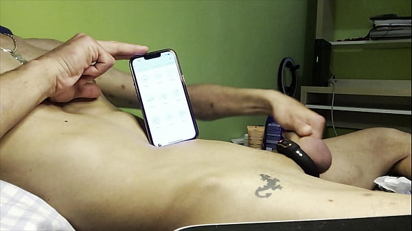 Ete toy es la leche y calienta y vibra 