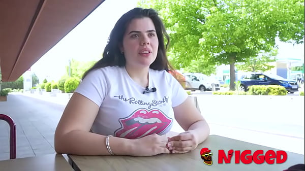 Play MP4 - A little something for BIG TITTED Alma&period;&period;&period; That something's a GIANT BLACK DONG&excl;