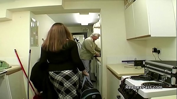 Play MP4 - Nervous British teen candid porn casting