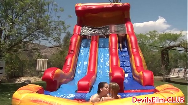 Lesbiansstraponfuckingoutdoors in group