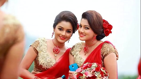 Dinakshi Priyasad Actress Cumshot thumbnail