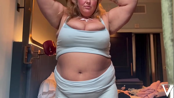 Play MP4 - TEASER huge naturals with soft BBW belly solo