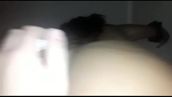 Play MP4 - Poni&eacute;ndole cremita a coni promoto