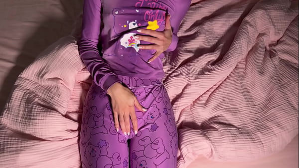 Nonton Horny Stepsister Wants Her Pants Ripped And Her Tight Pussy Fucked thumbnail