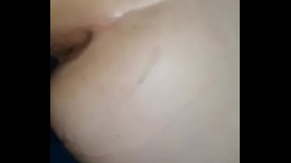 Me llenan las nalgas de leche