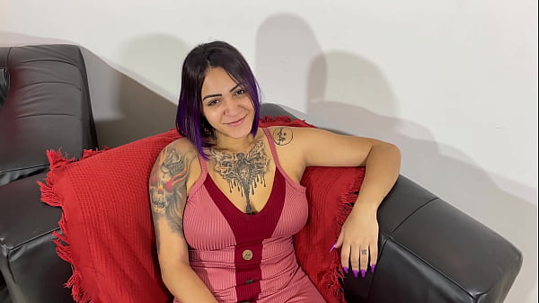 Morena Gostosa Aguentando Press&atilde;o A Rola Do Mr. thumbnail