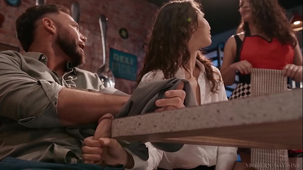 Sneaking Around At The Diner_Seth Liz Jordan