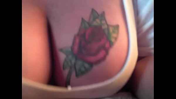 Play MP4 - MI ESPOSA MAMANDO