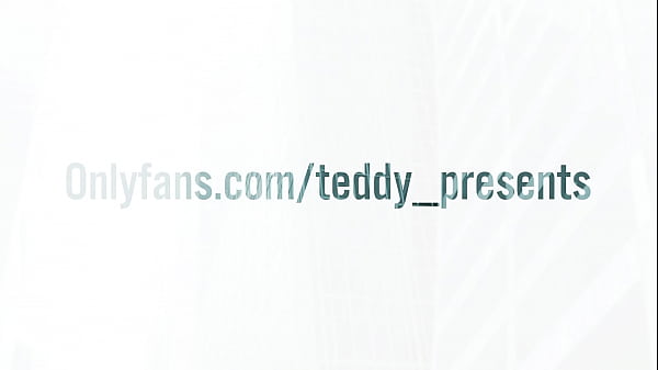 Toyko Armani GlassDildo Whip Cream