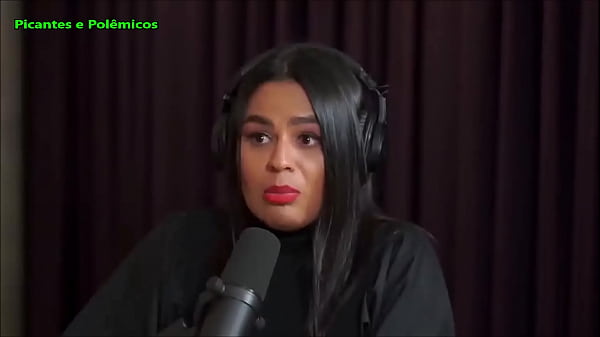 Masturba&ccedil;&atilde;o excessiva mesmo em publico desejando as gostosas 