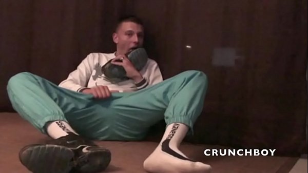 Sexy Scally Boy Mastruabte In Jogging And Skets thumbnail