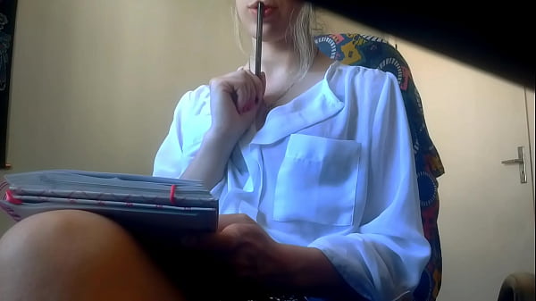 hot_secretary no panties under the mini skirt take off her bra and starting_fingering her pussy