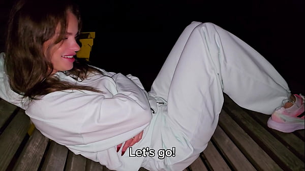 Nonton A Married Slut Fucks With A Stranger. thumbnail