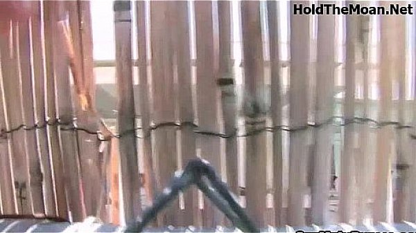 Hot babe mindi public flasher 