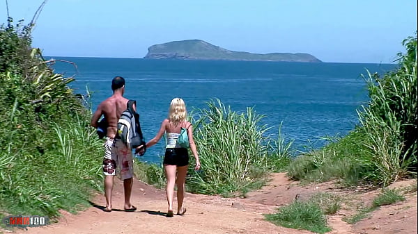 Petite Blonde Assfucked By Two Giant Dicks thumbnail