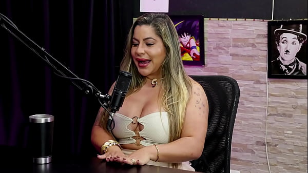 &eacute; a caminhoneira mais safada do brasil fez um marketing com qr code os hates &eacute; uma prova passou por preconceito na contrata&ccedil;&atilde;o e os v&iacute;deos expl&iacute;citos juli figueir&oacute; watch sheer red