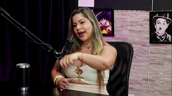 &eacute; a caminhoneira mais safada do brasil fez um marketing com qr code os hates &eacute; uma prova passou por preconceito na contrata&ccedil;&atilde;o e os v&iacute;deos expl&iacute;citos juli figueir&oacute; watch sheer red