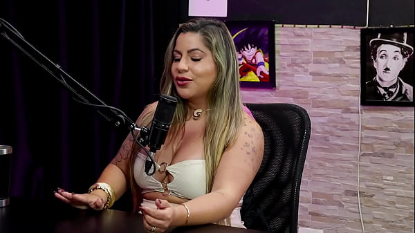 &eacute; a caminhoneira mais safada do brasil fez um marketing com qr code os hates &eacute; uma prova passou por preconceito na contrata&ccedil;&atilde;o e os v&iacute;deos expl&iacute;citos juli figueir&oacute; watch sheer red