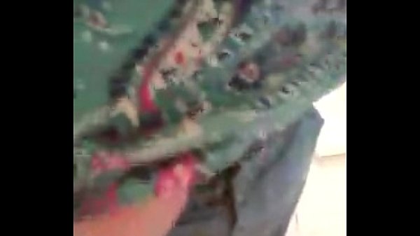 Play MP4 - shower time getting clean