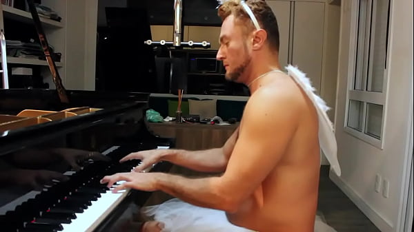 Play MP4 - VALENTINES - A comme amour