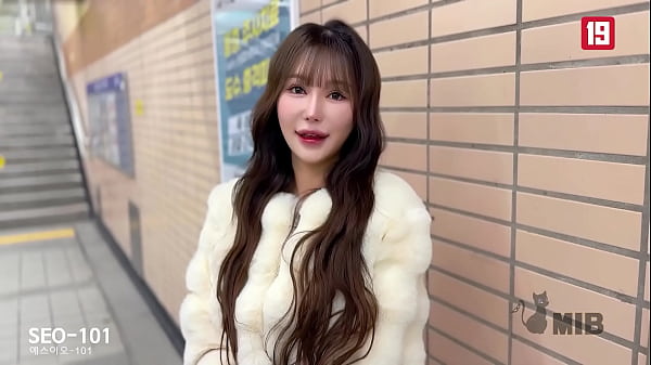 Play MP4 - KMIB&colon; Breed me&comma; please&excl;