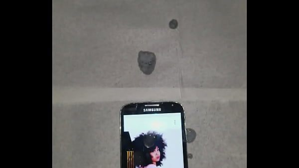 Play MP4 - Cum Tribute for &commat; Freckssssss IG Part3