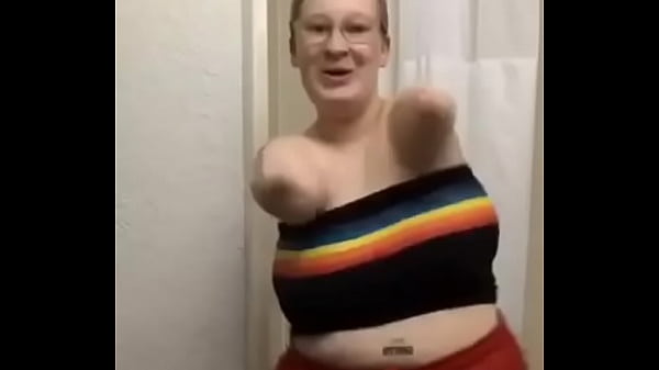 Nonton Funny Video thumbnail