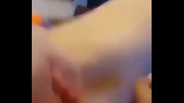 Roxanne And Xander2 Pretty pussy