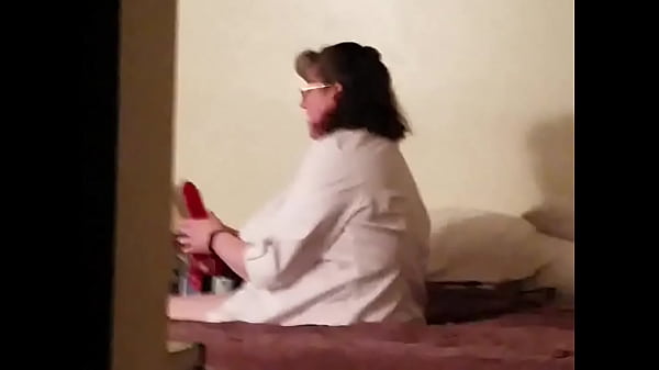 12 inch fat vibrator makes wife orgasm really hard