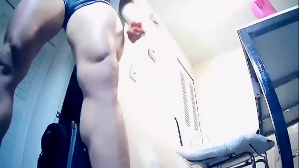 Carolynefit muscle queen bounce glutes