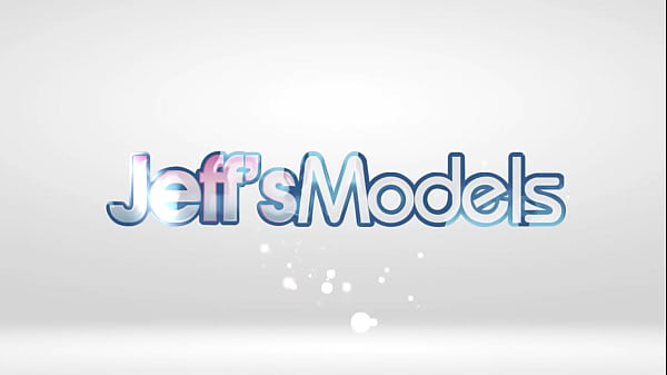 Nonton Blonde Fatty Juicy Sinclair Gets A Good Pumping thumbnail