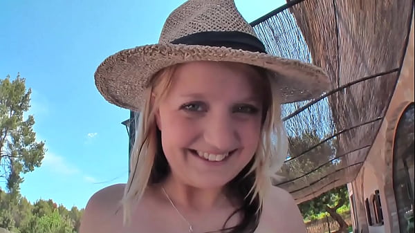 Slutty blonde turist for anal porn video outdoor 
