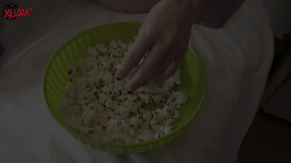 Nonton Stay Tuned!! thumbnail