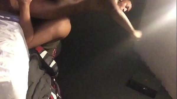 Nonton Filaaaay Off Da Court thumbnail