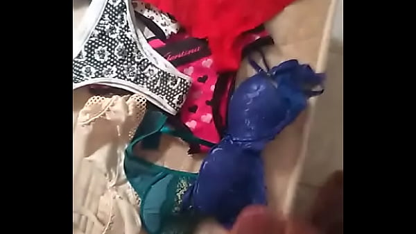 Play MP4 - Gozei nas calsinha da cunhada