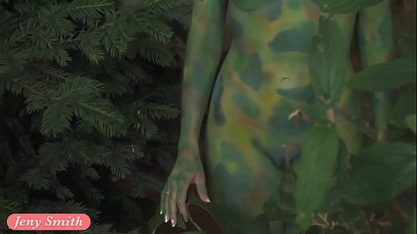 Invisible nakedness in the city. Body Art with public nude_by Jeny Smith