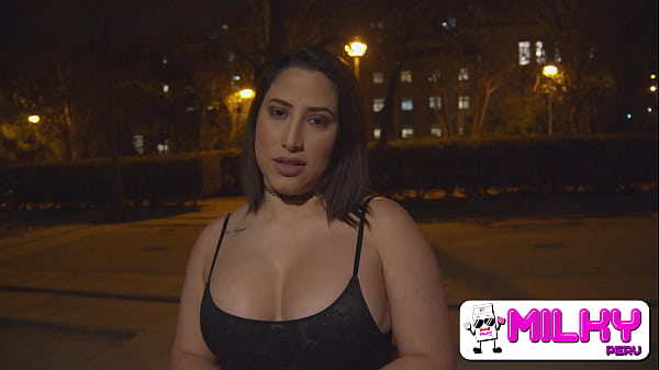 Dickflash en el una venezolana culona no puede resistirse a darme una chupada de polla