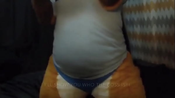 Play MP4 - Big puffy fawn