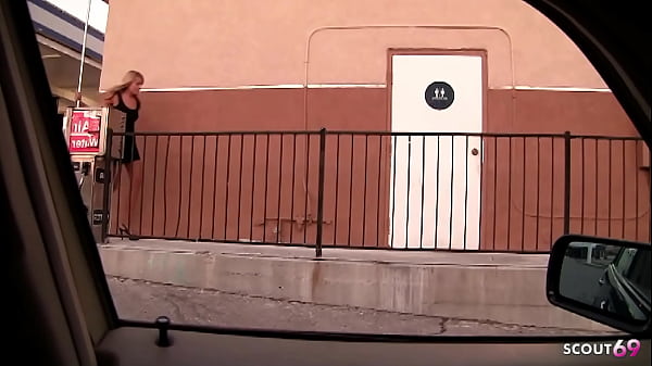 Nonton Nymphomaniac Blonde Teen Bitch At Cheating Bj With Big Black Cock On Public Toilete Trough Glory Hole thumbnail