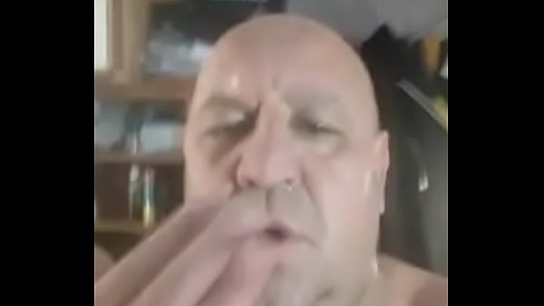 EMPREGADA FODE COM_TIUZAO