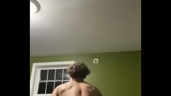 11 inch cock 18 year old twerks nasty