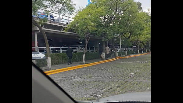 Nonton Caminando Culona thumbnail