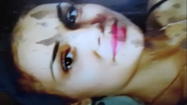 Cumshot on my girlfriend