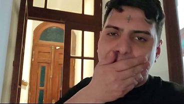 Nonton It All Started With A Relaxing Bath From Keilabassi And Ended In Total Chaos, Everyone Against Everyone Else In The Living Room. thumbnail