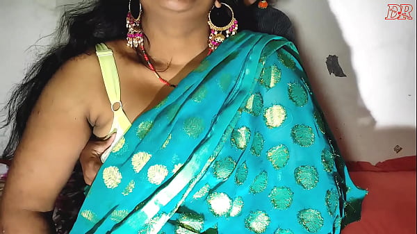 Play MP4 - Two Desi Indian Bhabhi Cocumber Sex On camera Do Bahno ne kiya  kheere sex camera ka samne